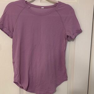 lululemon athletica Short Sleeve Crewneck Top - Dusty Lavender